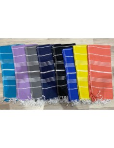 Fouta de plage aux couleurs vives