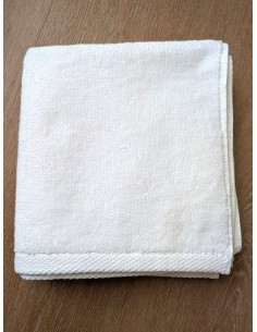 Serviette de bain zero twist en coton peigné
